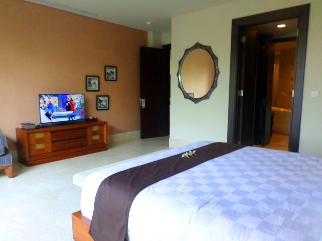 Luxury Apartment At Ayana Residences Jimbaran  Room photo